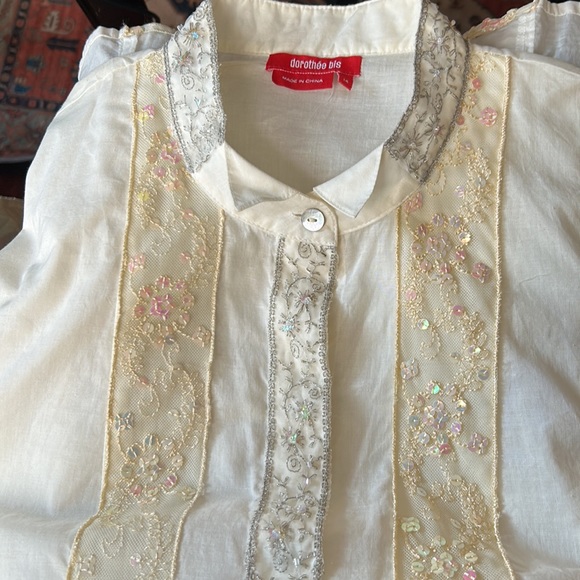 Natural Woven Cotton Shirt with Dainty Lace, Beads and Sequins 14 - Picture 8 of 9